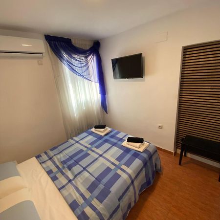 Habitaciones Con Bano Y Cocina Privada 발렌시아 외부 사진