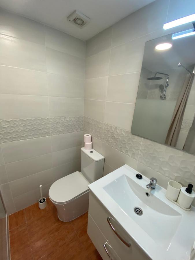 Habitaciones Con Bano Y Cocina Privada 발렌시아 외부 사진