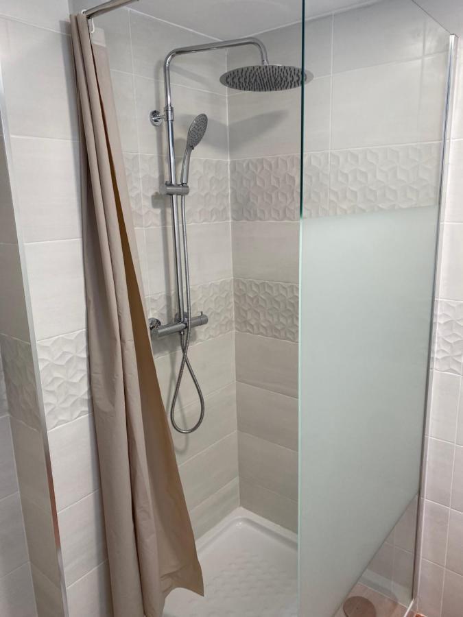 Habitaciones Con Bano Y Cocina Privada 발렌시아 외부 사진