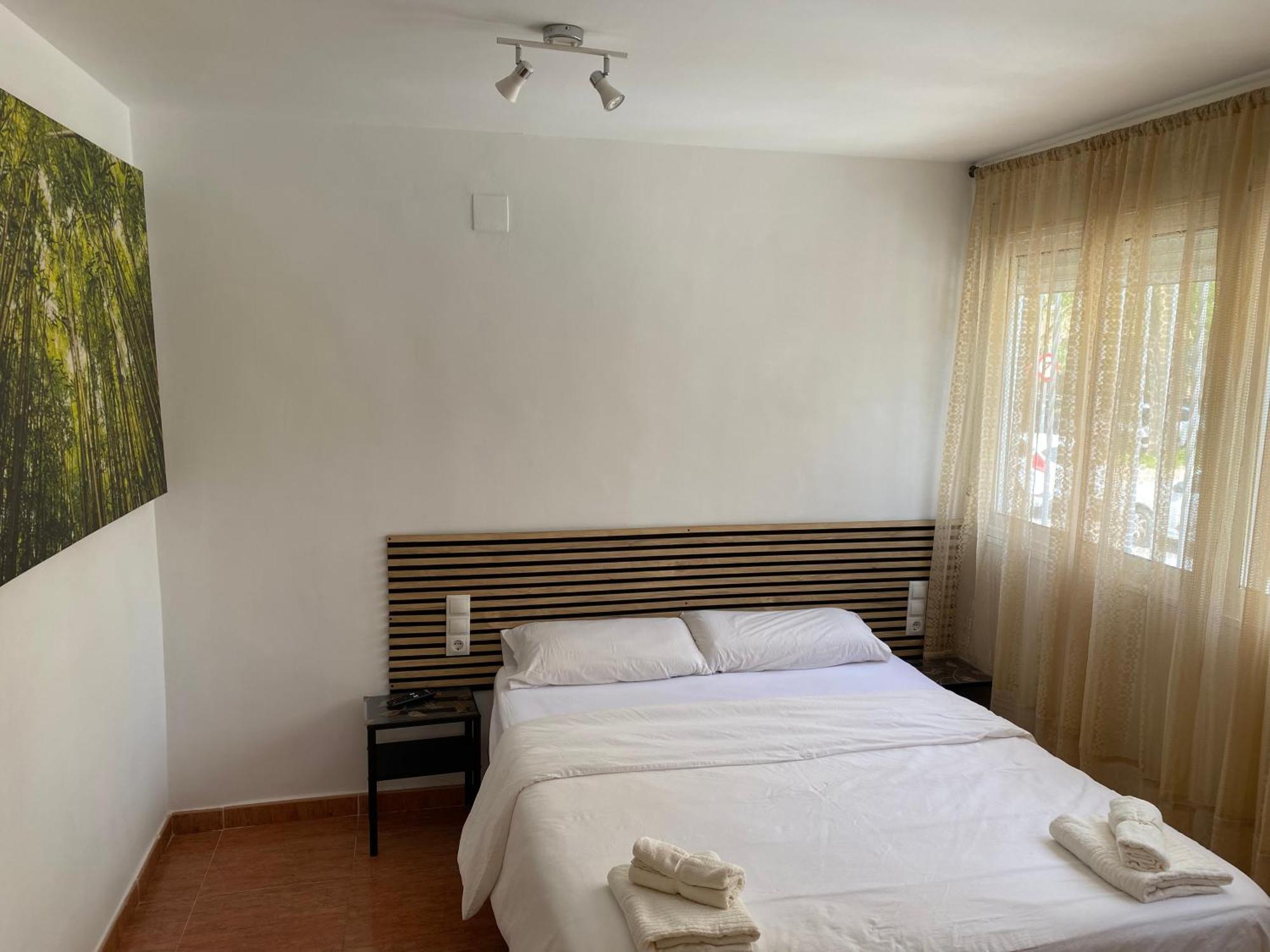 Habitaciones Con Bano Y Cocina Privada 발렌시아 외부 사진
