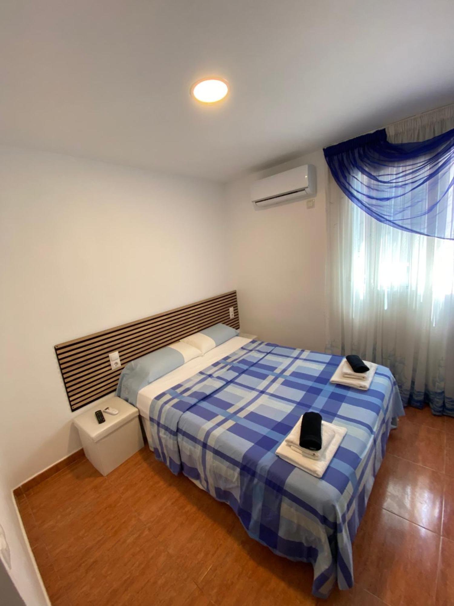 Habitaciones Con Bano Y Cocina Privada 발렌시아 외부 사진